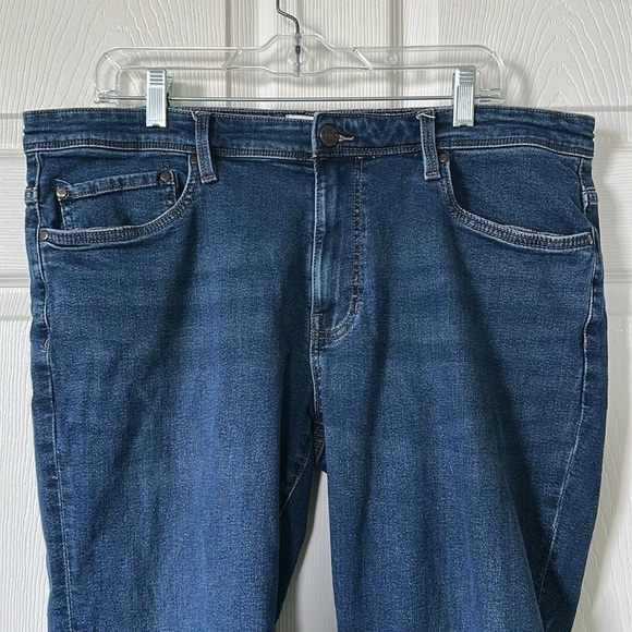 English Laundry Men's Blue Jeans Harrow Straight Fit (38x29) - Picture 11 of 11